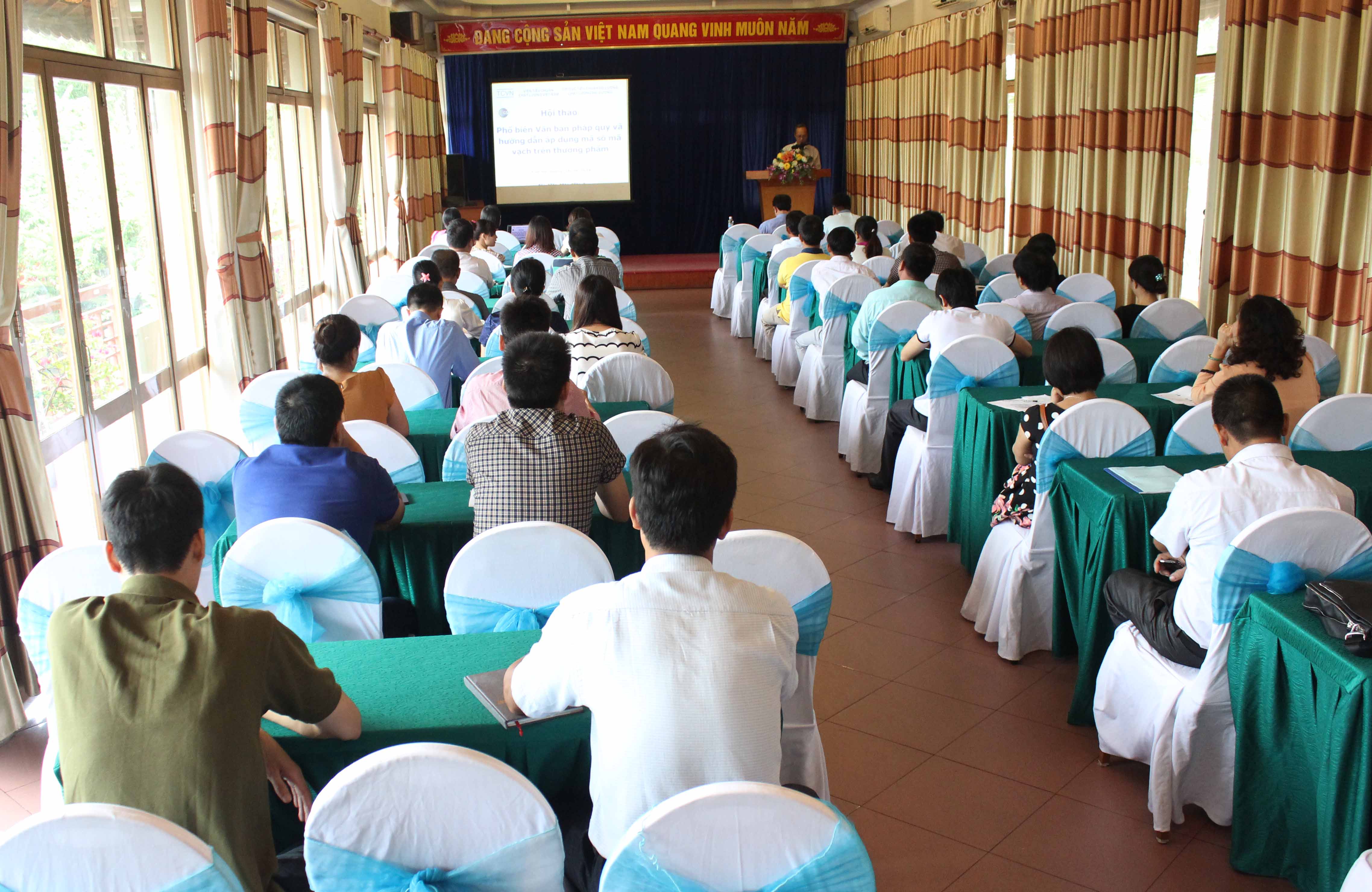 Hội thảo phổ biến văn bản pháp quy và hướng dẫn áp dụng mã số, mã vạch trên thương phẩm